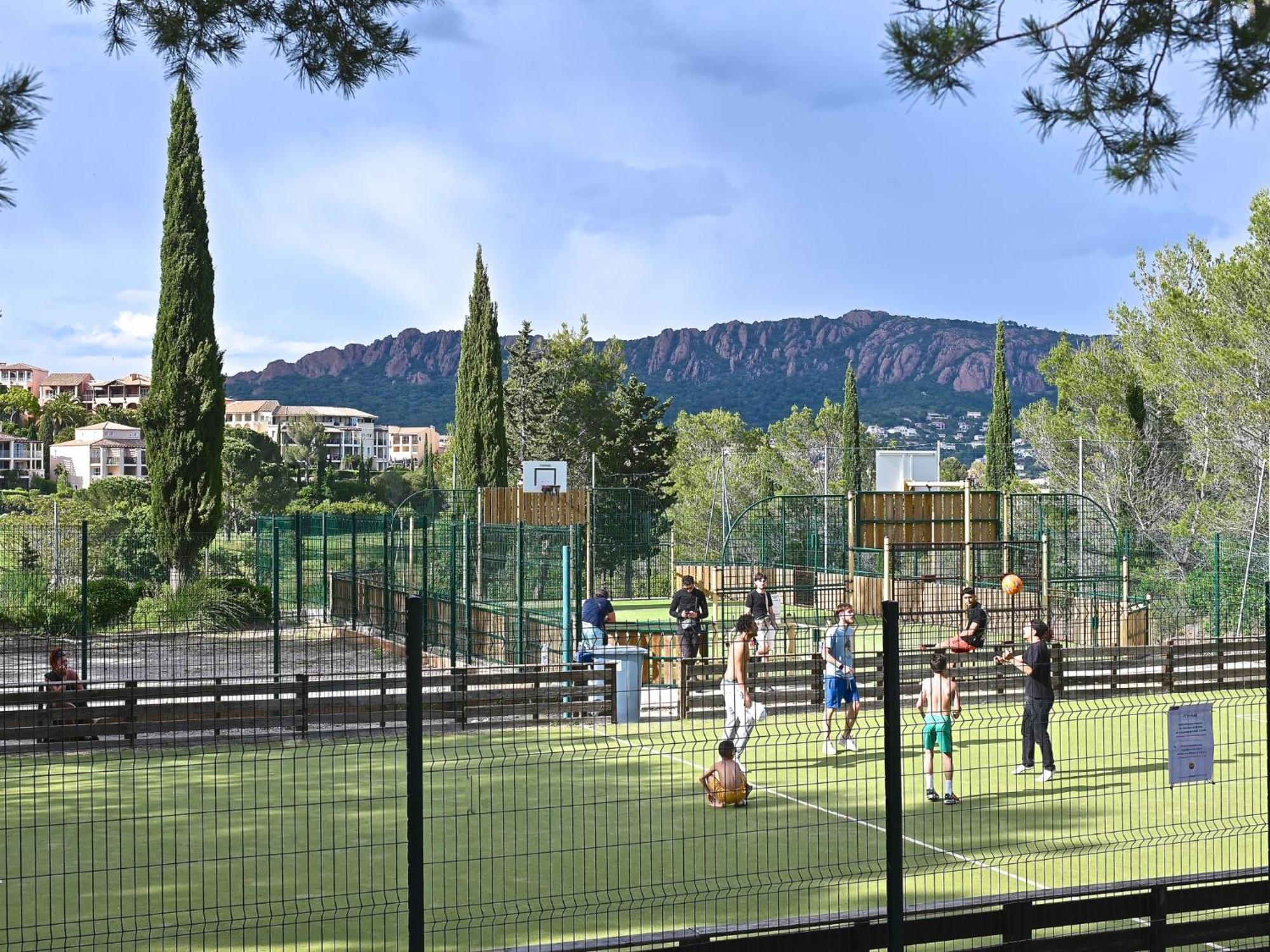 Saint-Raphaël Apartment Village Cap Esterel - Le Village-76 By Interhome מראה חיצוני תמונה